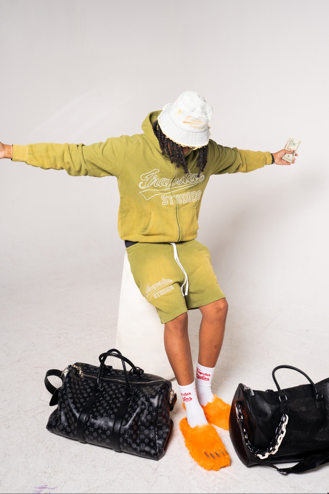 Trap Star Bucket Hat